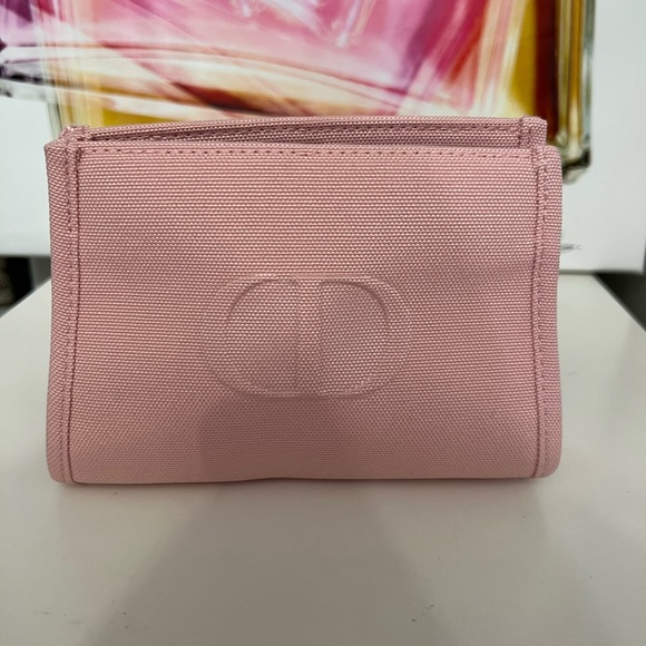 Dior New makeup bag - Picture 1 of 7